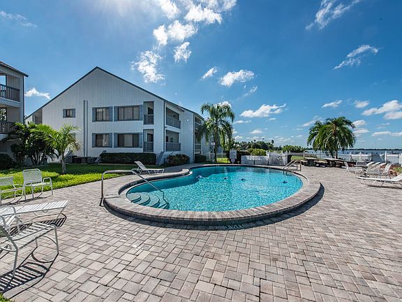 5th image of 806 Bahia Del Sol Dr #12