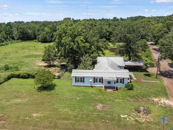 101 County Road 104, Carthage, TX 75633