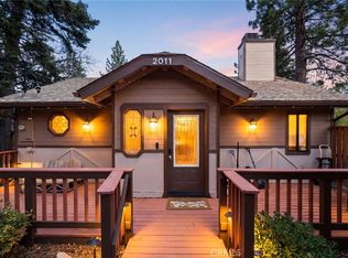 2011 Nob Hill Dr, Running Springs, CA 92382