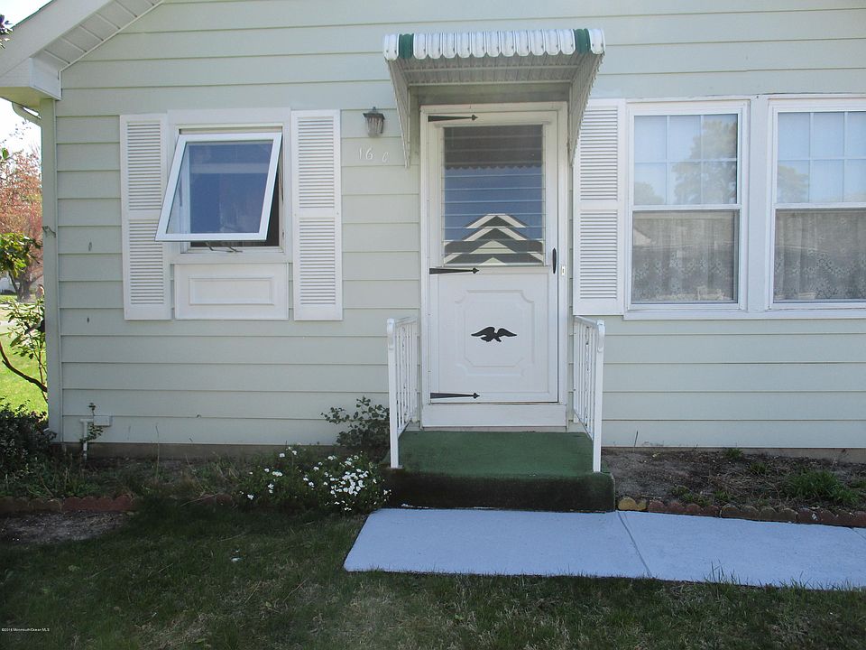 1st image of 162 Hudson Parkway #C