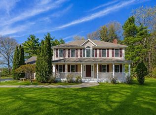 5 Chestnut St, Plainville, MA 02762
