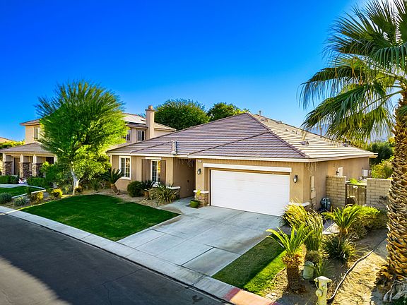 2nd image of 40467 Padova Dr