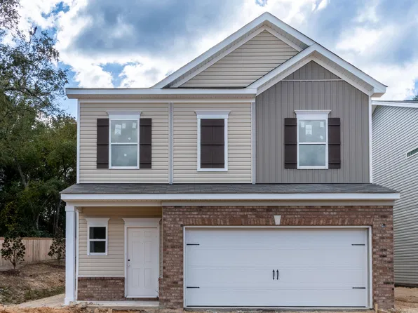 555 Trove Ln, Vass, NC 28394