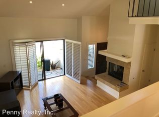 3263 Caminito Eastbluff UNIT 201, La Jolla, CA 92037