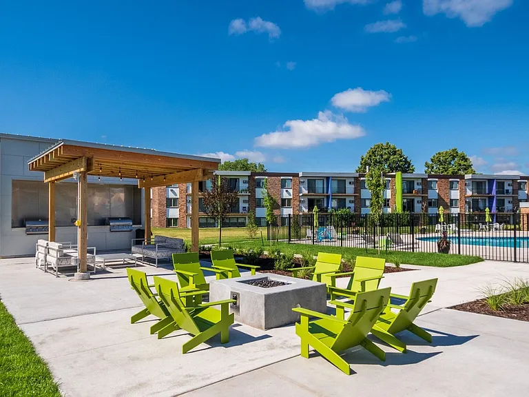 Sumter Green Apartments — Photo 1
