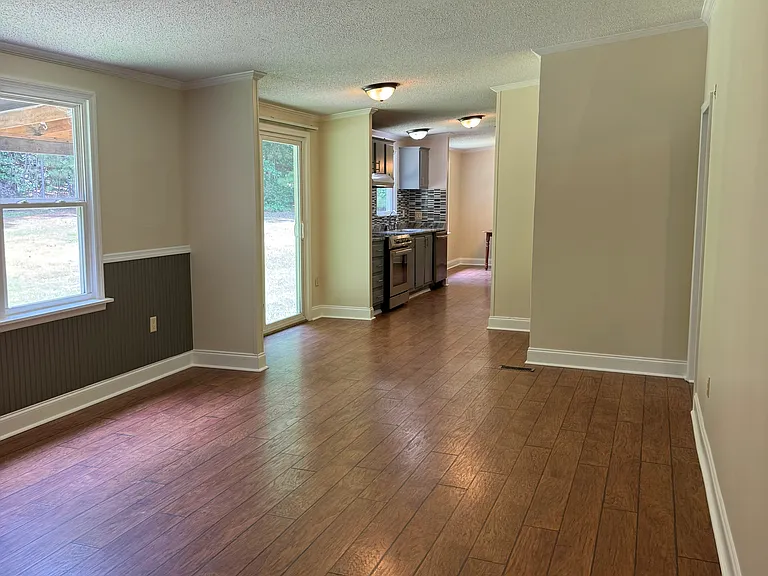 517 Augusta Street Ext — Photo 15