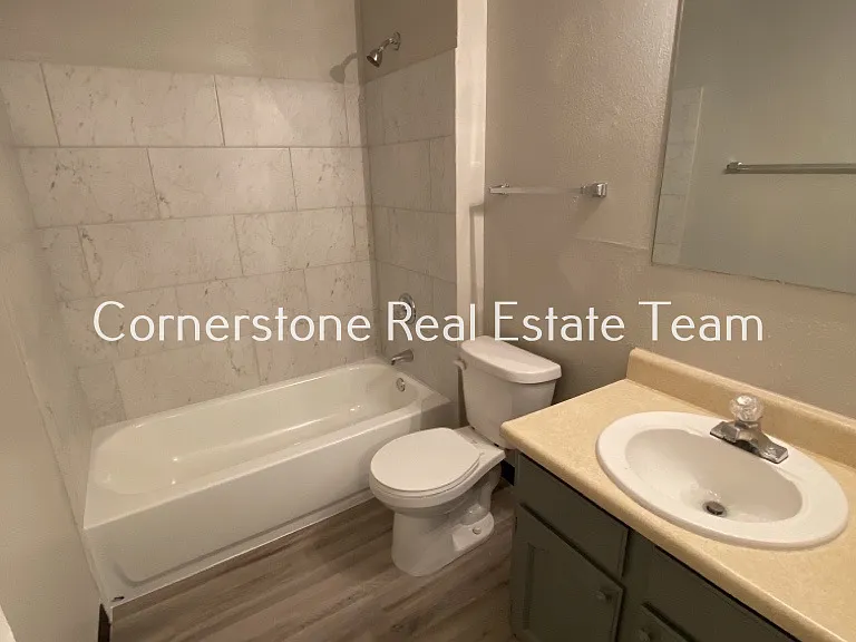 2627 E Uintah St #A — Photo 7