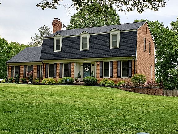 2nd image of 1100 Farfields Dr