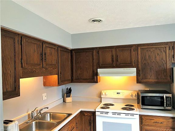 4th image of 5236 Creekside Blvd Unit D14