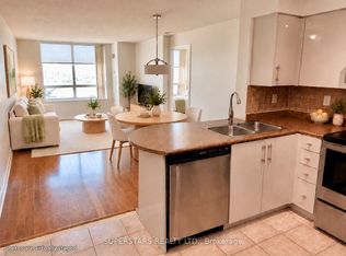 23 Oneida Cres #Penthouse 02, Richmond Hill, ON L4B 0A2