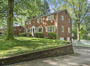 2008 Hampstead Dr, Pittsburgh, PA 15235