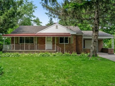 5588 Genesee St, Lancaster, NY, 14086