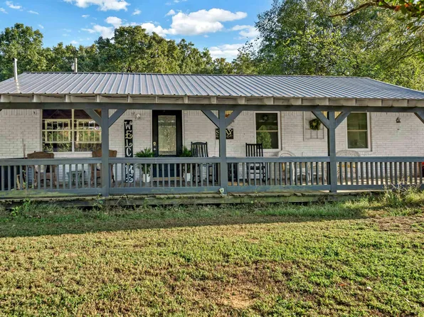971 Polk Rd #16, Cove, AR 71937
