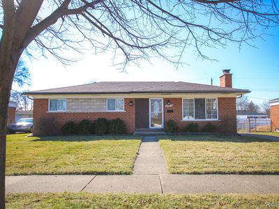 31325 Louise Dr, Warren, MI, 48088