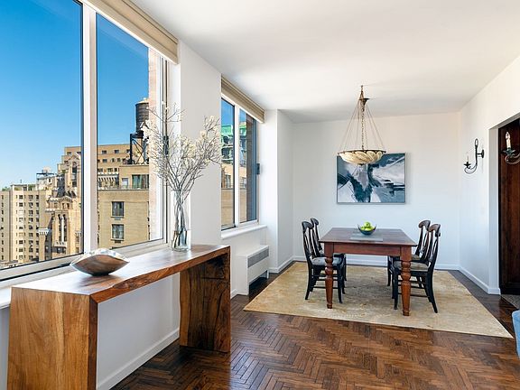 2nd image of 201 W 72nd St APT 17D