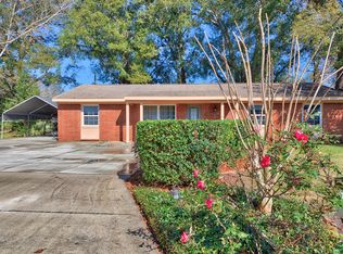 801 NE 44th St, Ocala, FL 34479