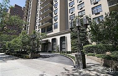 3rd image of 1365 York Ave APT 18E