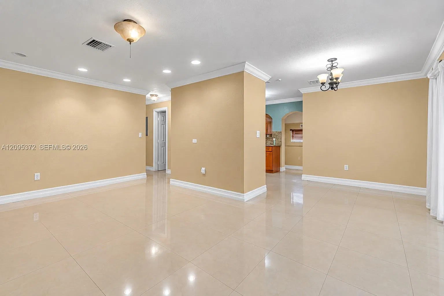7580 Ramona St — Photo 2