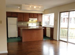 300 S Olive St APT 1B, Media, PA 19063
