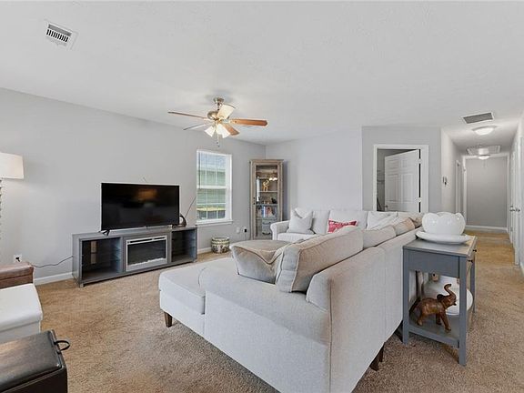 4th image of 2341 Glebe Ct