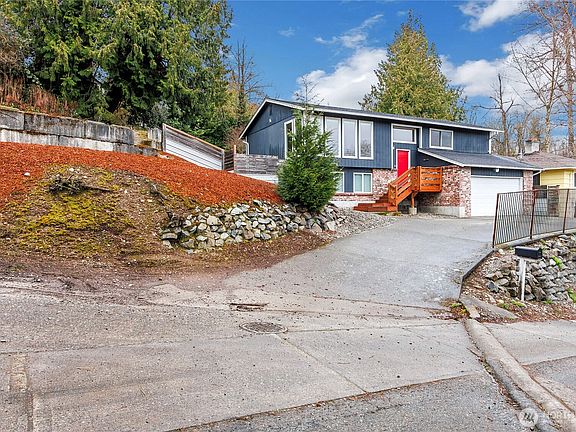 2nd image of 2356 S Angeline Street