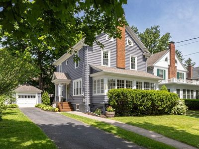 608 Charmouth Dr, Syracuse, NY, 13207