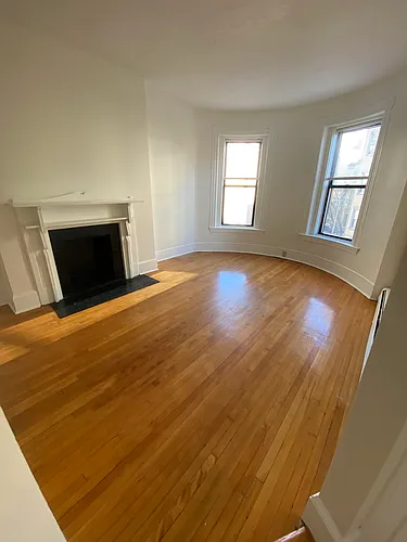 17 Hemenway St #2 Photo 1