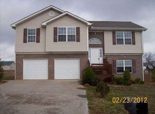 281 Elbert St, Chatsworth, GA 30705