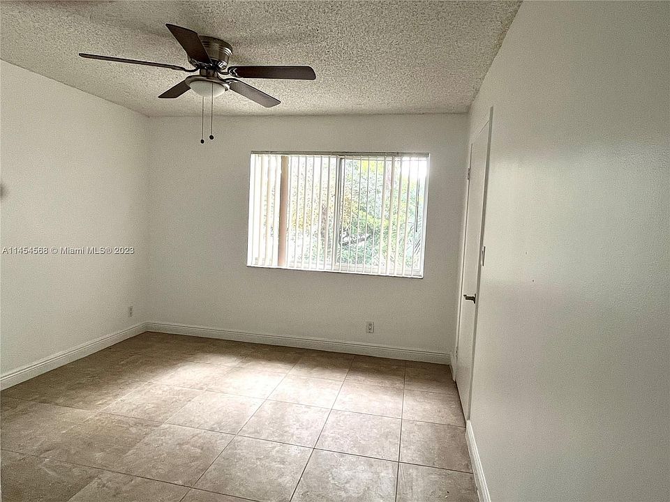 1st image of 5628 Rock Island Rd APT 191