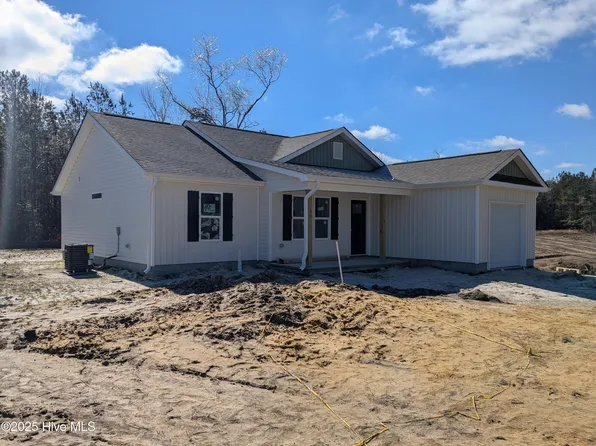173 Montague Road Road, Currie, NC 28435