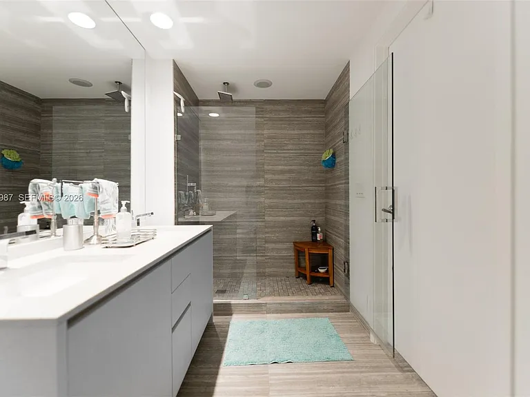1010 Brickell Ave #2906 — Photo 10