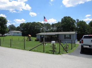 89 Tackett Spur Rd, Lily, KY 40740