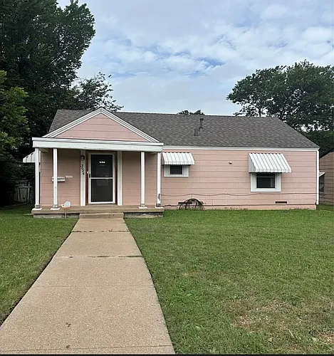 3624 Frazier Ave Photo 1