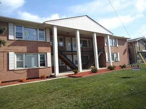 7831 Roberts Rd #2 Photo 1