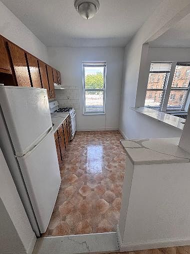 1st image of 2146 29th St APT C1