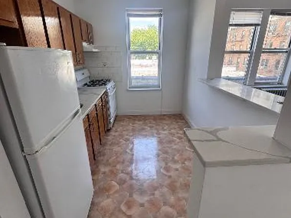 21-46 29th Street image 1 of 9