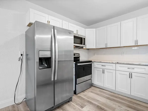 1252 NE South Street, Jensen Beach, FL 34957
