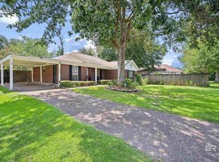 1860 Woodcrest Ct, Semmes, AL 36575