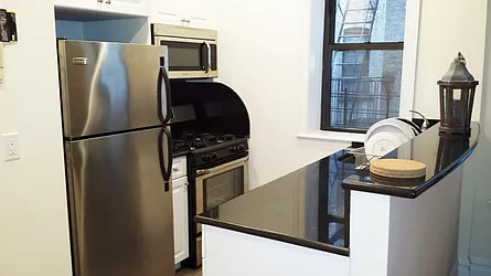 Rented by R New York
