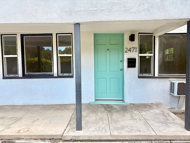 2471 W Ave 32 — Photo 4