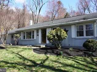 4639 Mountain View Rd, Harrisburg, PA 17110