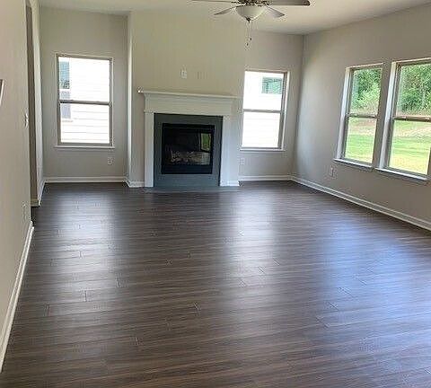 4th image of 4749 Dufour Dr