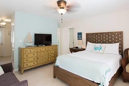 4th image of 4213 El Mar Dr #2
