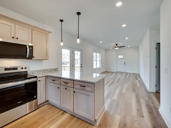 1000 Bryan St #A, Old Hickory, TN 37138