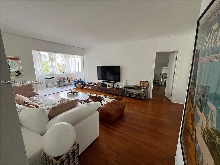 1840 S Treasure Dr #16 — Photo 13