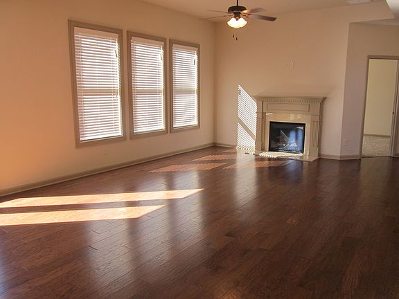 4th image of 6810 Whitebark Dr