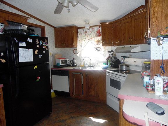4th image of 235 Ironwood Dr