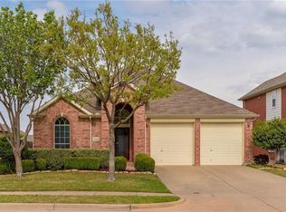 7052 Alcala, Grand Prairie, TX 75054