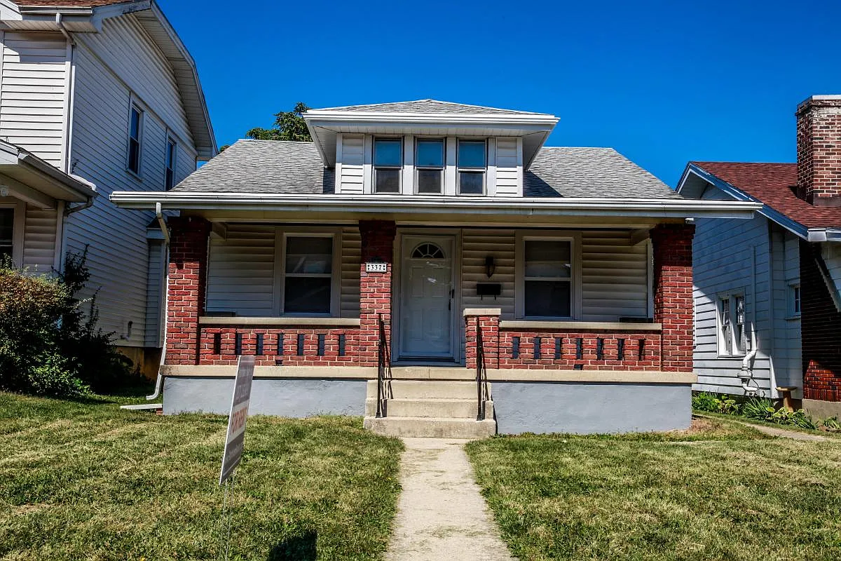 337 Fernwood Ave photo 1