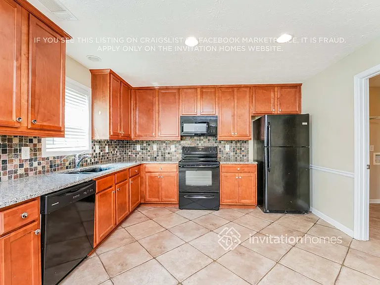 3144 Oak Ridge Ln — Photo 9